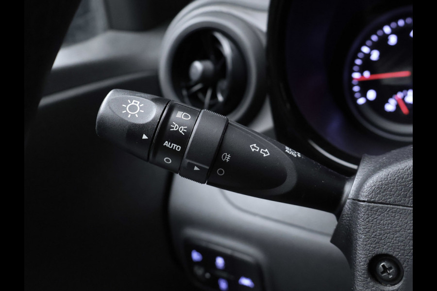 Hyundai i10 1.0 Premium Sport (APPLE CARPLAY,NAVI,CAMERA,STOEL/STUUR VERWARMING,LED,GETINT,CLIMATE,CRUISE,SPORTSTOELEN,LM VELGEN)