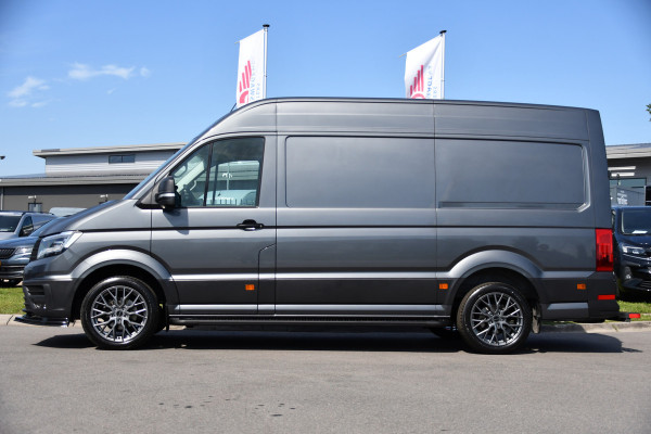 Volkswagen Crafter 35 2.0 TDI L3H3 PB Edition Camera, Cruise, Carplay, LED, Automaat, Sensoren, 140pk, Trekhaak, Multimedia, Uniek!