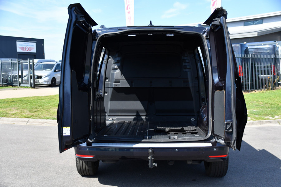 Volkswagen Caddy Cargo 2.0 TDI PB Edition Full Options! Camera, Adaptieve Cruise, Carplay, LED, Automaat, Stoelverwarming, leder, 2 x Schuifdeur, Virtual, Uniek!