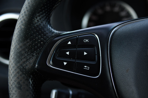 Mercedes-Benz Vito 114 CDI L3 Black Edition Camera, Cruise, Carplay, LED, Automaat, Multimedia, Trekhaak, Uniek!