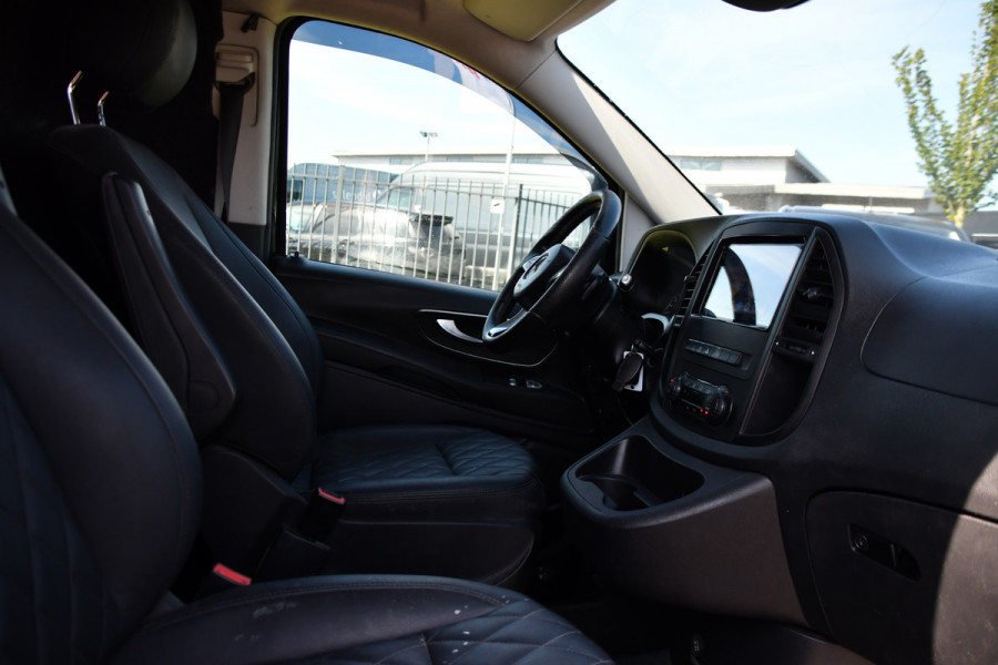 Mercedes-Benz Vito 114 CDI L3 Black Edition Camera, Cruise, Carplay, LED, Automaat, Multimedia, Trekhaak, Uniek!