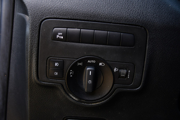 Mercedes-Benz Vito 114 CDI L3 Black Edition Camera, Cruise, Carplay, LED, Automaat, Multimedia, Trekhaak, Uniek!