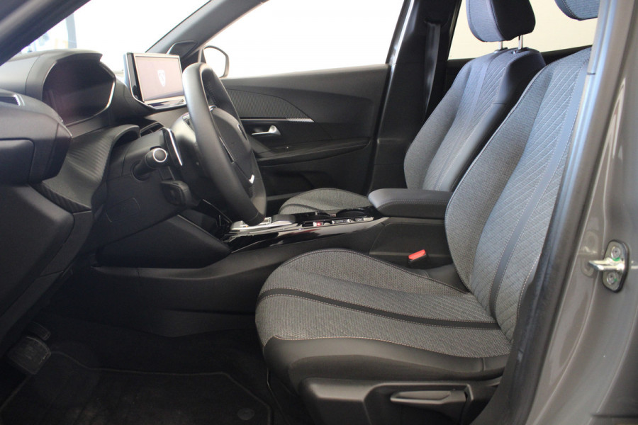 Peugeot 2008 1.2 PureTech 130 Allure |Stoelverw.|Camera|ACC|