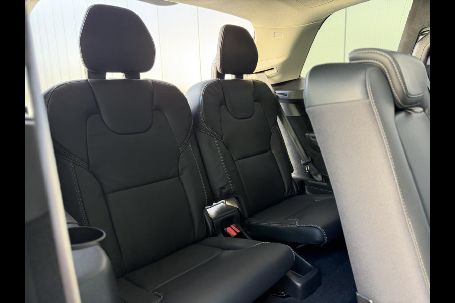 Volvo XC90 2.0 T8 Plug-in hybrid AWD Ultra Dark |Full Option|Pano|B&W|Massage/Ventilatie|Luchtvering|Trekhaak
