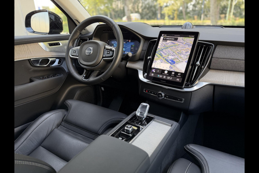 Volvo XC90 2.0 T8 Plug-in hybrid AWD Ultra Dark |Full Option|Pano|B&W|Massage/Ventilatie|Luchtvering|Trekhaak
