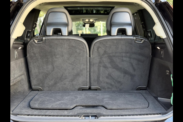 Volvo XC90 2.0 T8 Plug-in hybrid AWD Ultra Dark |Full Option|Pano|B&W|Massage/Ventilatie|Luchtvering|Trekhaak