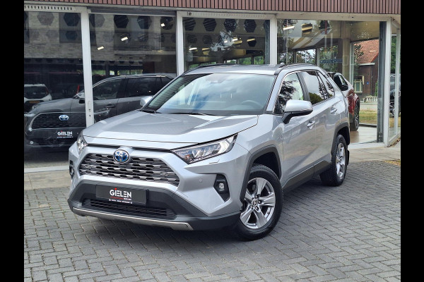 Toyota RAV4 Hybrid 220 AWD Dynamic | Stoelverwarming, Groot scherm, Parkeersensoren, Licht + Regensensor, 1650KG Trekgewicht