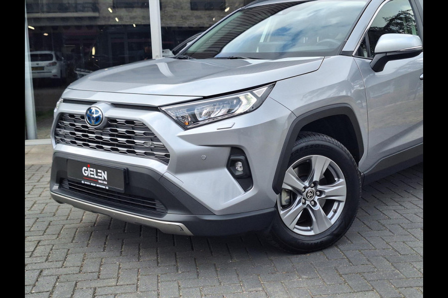 Toyota RAV4 Hybrid 220 AWD Dynamic | Stoelverwarming, Groot scherm, Parkeersensoren, Licht + Regensensor, 1650KG Trekgewicht