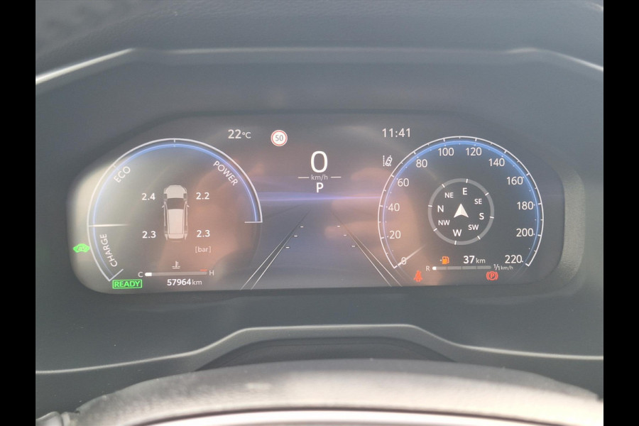 Toyota RAV4 Hybrid 220 AWD Dynamic | Stoelverwarming, Groot scherm, Parkeersensoren, Licht + Regensensor, 1650KG Trekgewicht