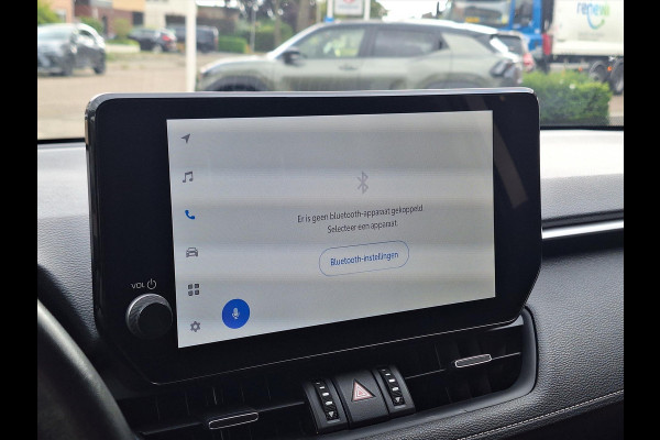 Toyota RAV4 Hybrid 220 AWD Dynamic | Stoelverwarming, Groot scherm, Parkeersensoren, Licht + Regensensor, 1650KG Trekgewicht