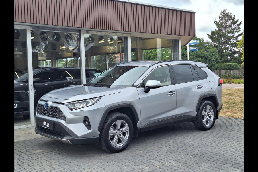 Toyota RAV4 Hybrid 220 AWD Dynamic | Stoelverwarming, Groot scherm, Parkeersensoren, Licht + Regensensor, 1650KG Trekgewicht