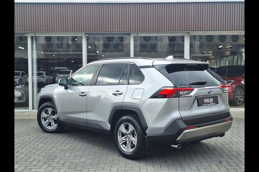 Toyota RAV4 Hybrid 220 AWD Dynamic | Stoelverwarming, Groot scherm, Parkeersensoren, Licht + Regensensor, 1650KG Trekgewicht