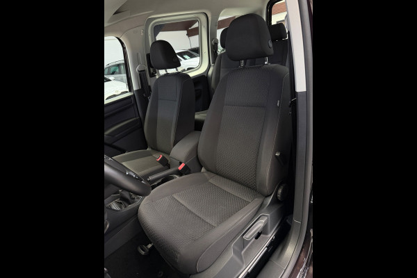 Volkswagen Caddy Combi 1.0 TSI Highline CarPlay 5P.