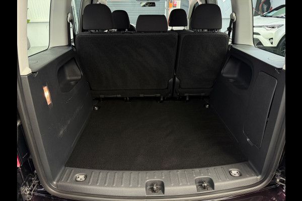 Volkswagen Caddy Combi 1.0 TSI Highline CarPlay 5P.