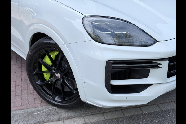 Porsche Cayenne Coupé 4.0 Turbo E-Hybrid GT Carbon/P-Display
