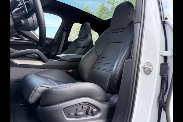Porsche Cayenne Coupé 4.0 Turbo E-Hybrid GT Carbon/P-Display