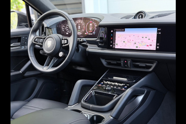 Porsche Cayenne Coupé 4.0 Turbo E-Hybrid GT Carbon/P-Display