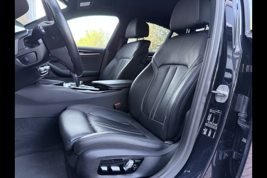 BMW 5 Serie 540i High Executive Memory/Softclose/Sfeer