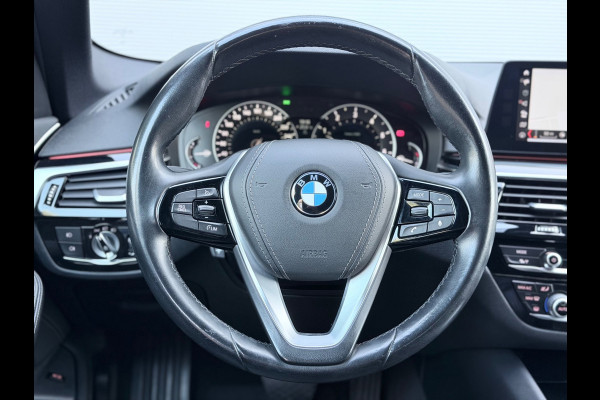 BMW 5 Serie 540i High Executive Memory/Softclose/Sfeer