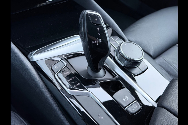 BMW 5 Serie 540i High Executive Memory/Softclose/Sfeer