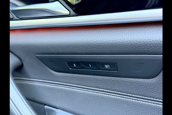 BMW 5 Serie 540i High Executive Memory/Softclose/Sfeer