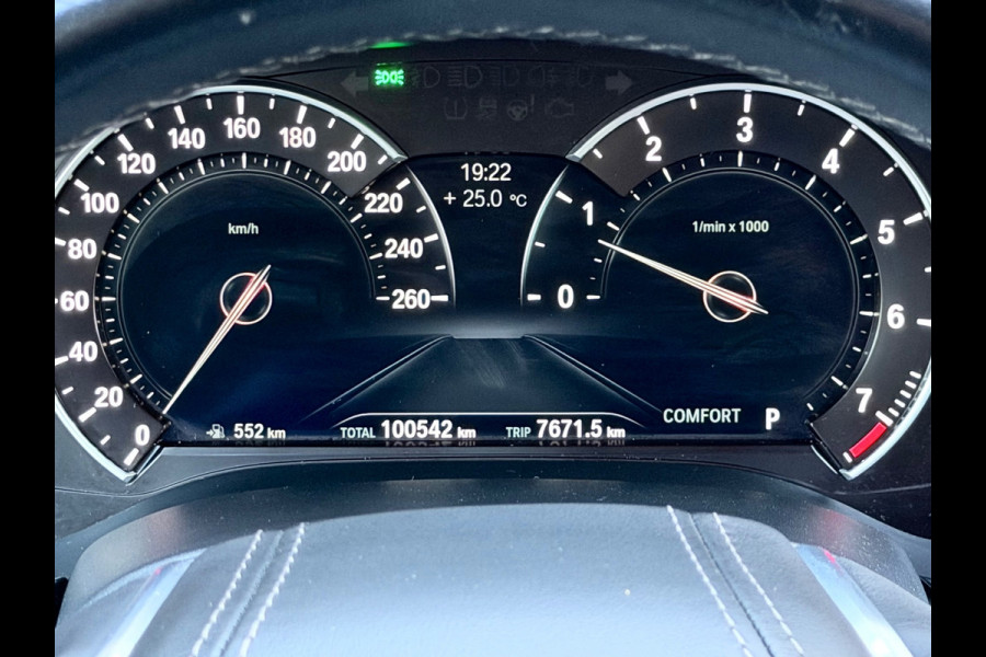BMW 5 Serie 540i High Executive Memory/Softclose/Sfeer