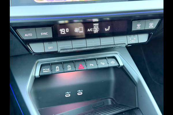 Audi A3 Sportback 35 TFSI S edition Pano/Sonos/Sfeer