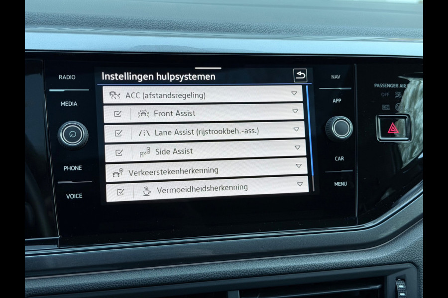 Volkswagen Taigo 1.5 TSI Style Pano/Beats/Camera