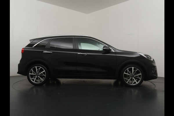 Kia Niro 1.6 GDi Hybrid DynamicPlusLine - Stoel / Stuurwielverwarming - Climate Control - ACC  - Achteruitrijcamera - - Fabrieksgarantie tot 02-2028