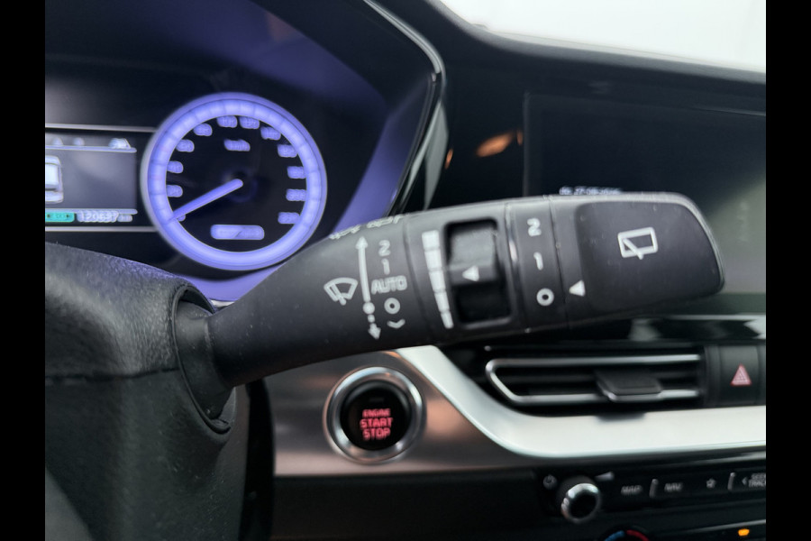 Kia Niro 1.6 GDi Hybrid DynamicPlusLine - Stoel / Stuurwielverwarming - Climate Control - ACC  - Achteruitrijcamera - - Fabrieksgarantie tot 02-2028