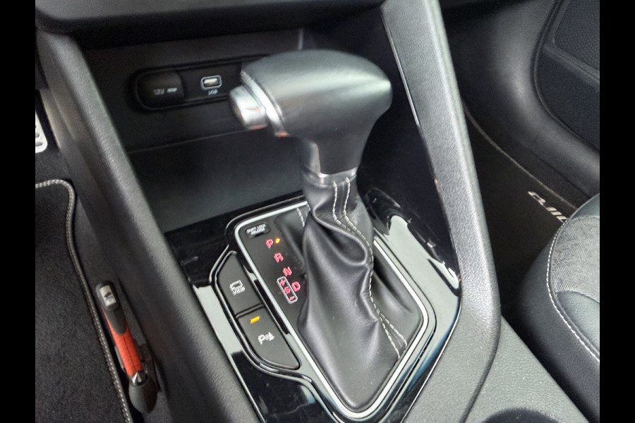 Kia Niro 1.6 GDi Hybrid DynamicPlusLine - Stoel / Stuurwielverwarming - Climate Control - ACC  - Achteruitrijcamera - - Fabrieksgarantie tot 02-2028