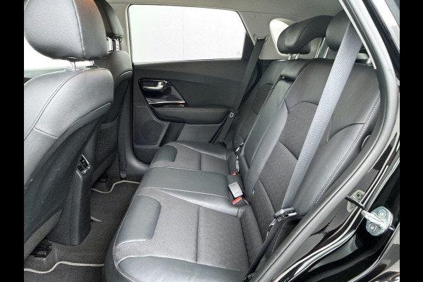 Kia Niro 1.6 GDi Hybrid DynamicPlusLine - Stoel / Stuurwielverwarming - Climate Control - ACC  - Achteruitrijcamera - - Fabrieksgarantie tot 02-2028