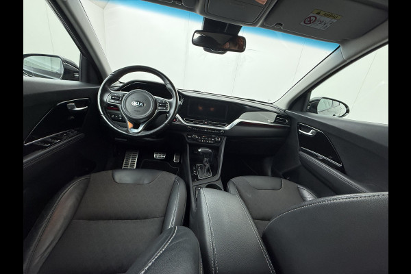 Kia Niro 1.6 GDi Hybrid DynamicPlusLine - Stoel / Stuurwielverwarming - Climate Control - ACC  - Achteruitrijcamera - - Fabrieksgarantie tot 02-2028