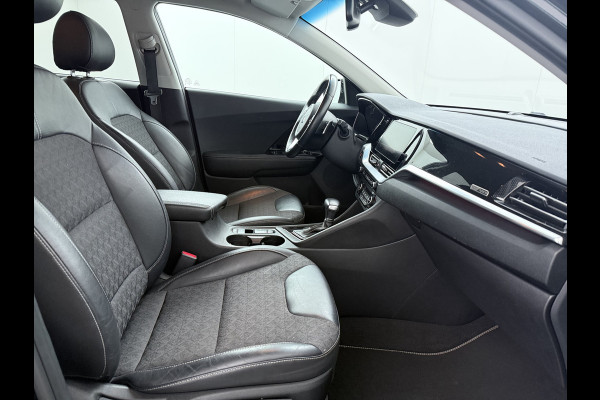 Kia Niro 1.6 GDi Hybrid DynamicPlusLine - Stoel / Stuurwielverwarming - Climate Control - ACC  - Achteruitrijcamera - - Fabrieksgarantie tot 02-2028