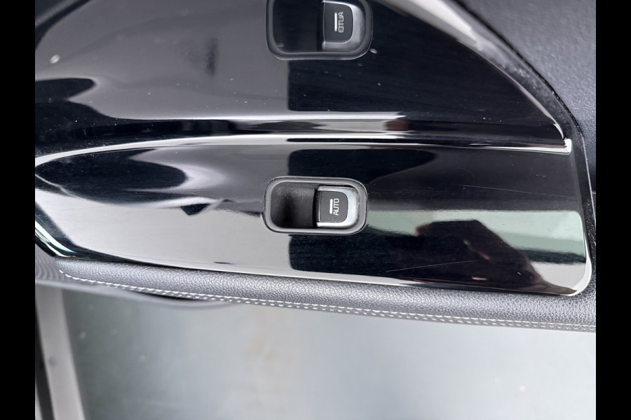 Kia Niro 1.6 GDi Hybrid DynamicPlusLine - Stoel / Stuurwielverwarming - Climate Control - ACC  - Achteruitrijcamera - - Fabrieksgarantie tot 02-2028