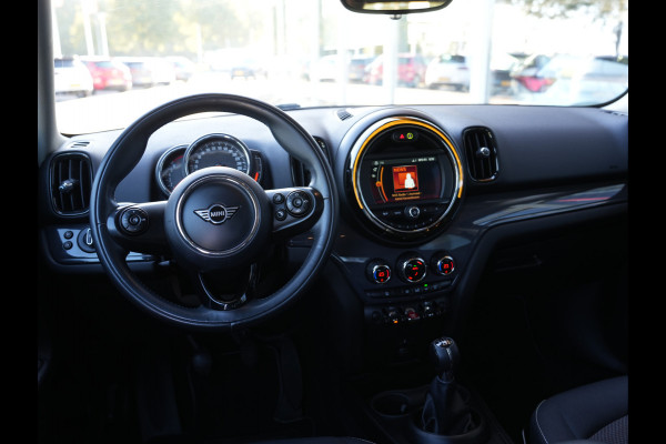 MINI Countryman 1.5 One Business Edition | Bluetooth | Parkeersensoren |