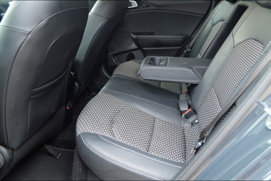 Kia Ceed Sportswagon 1.6 GDI PHEV DynamicPlusLine | Stuur en stoel verw | zeer compleet
