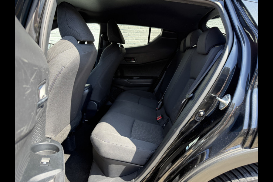 Toyota C-HR 1.8 Hybrid Team D | Trekhaak | Navi | ACC | Camera | 18 inch