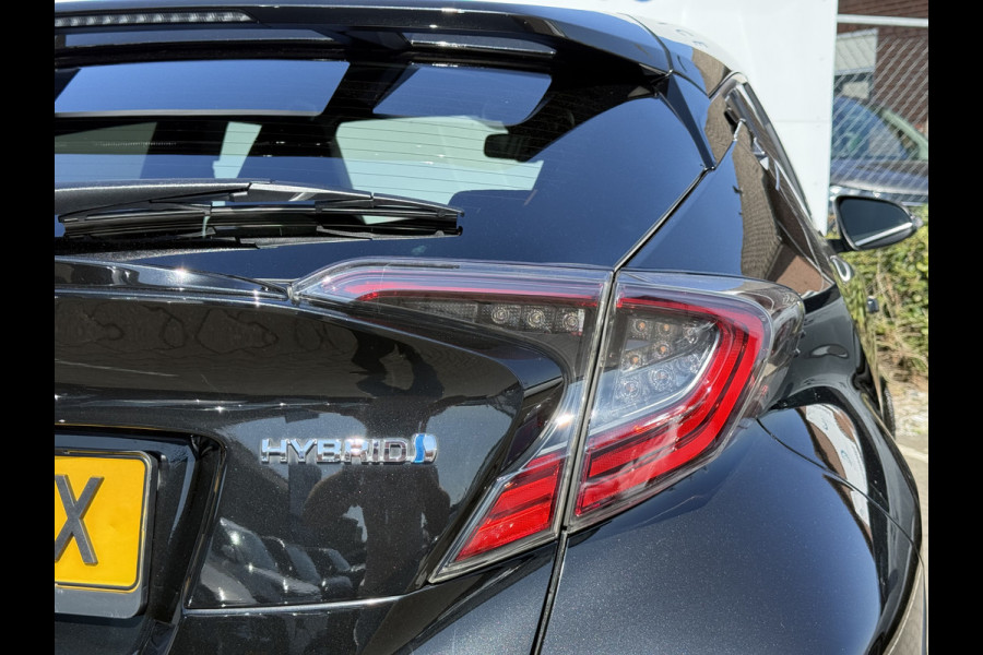 Toyota C-HR 1.8 Hybrid Team D | Trekhaak | Navi | ACC | Camera | 18 inch