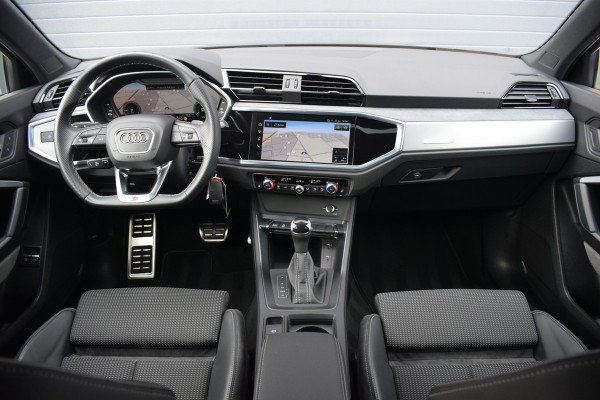 Audi Q3 Sportback 45 TFSI e S-line | Pano | Camera | Virtual | 20"