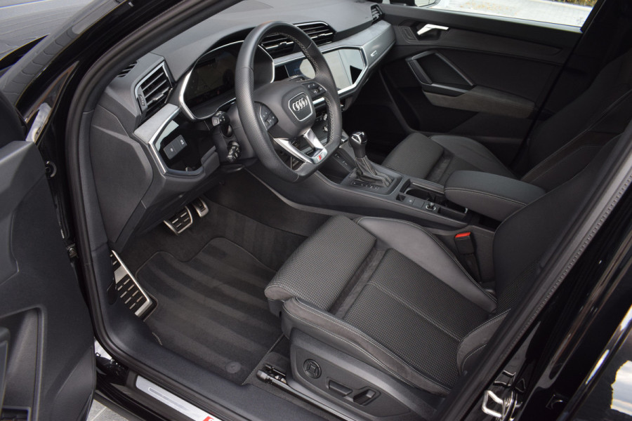 Audi Q3 Sportback 45 TFSI e S-line | Pano | Camera | Virtual | 20"