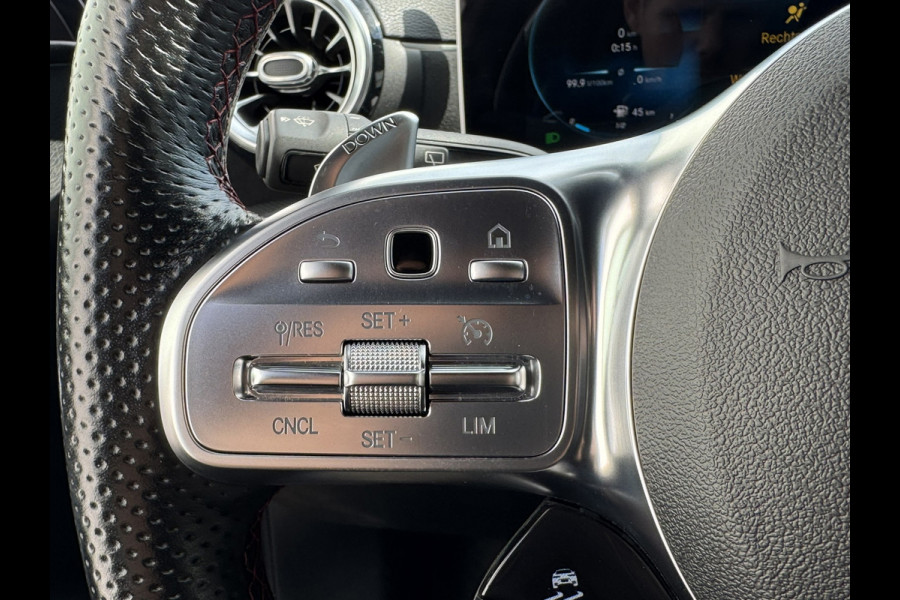 Mercedes-Benz AMG A-klasse AMG 35 4MATIC 306 PK!! Keyless Cruise Led verlichting Achteruitrijcamera Carplay Dynamic select