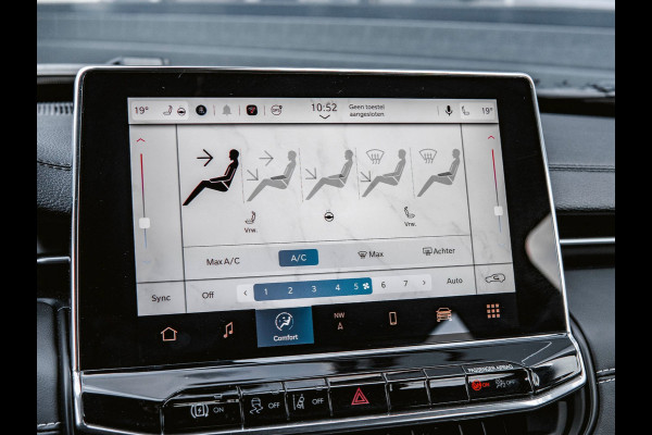 Jeep Compass 4xe 190 Plug-in Hybrid Electric Limited | PANO | WINTERPAKKET | HALF LEDER | ADAPTIVE