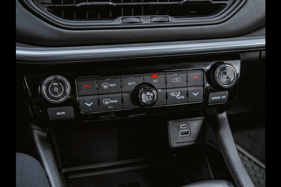 Jeep Compass 4xe 190 Plug-in Hybrid Electric Limited | PANO | WINTERPAKKET | HALF LEDER | ADAPTIVE