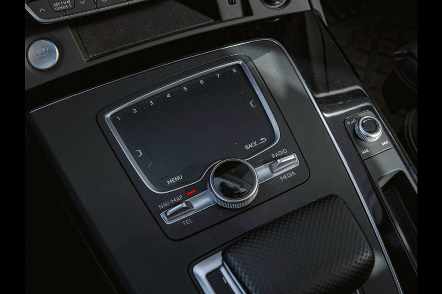 Audi Q5 55 TFSI e quattro Competition | S LINE | PANO | HUD | ACC | 360 | Massage | Luchtvering l Trekhaak
