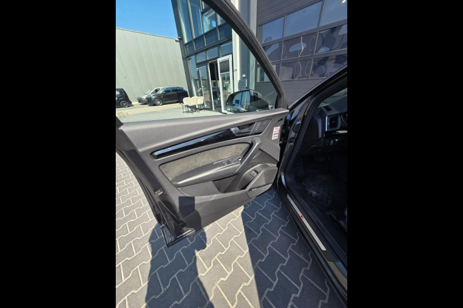 Audi Q5 55 TFSI e quattro Competition | S LINE | PANO | HUD | ACC | 360 | Massage | Luchtvering l Trekhaak