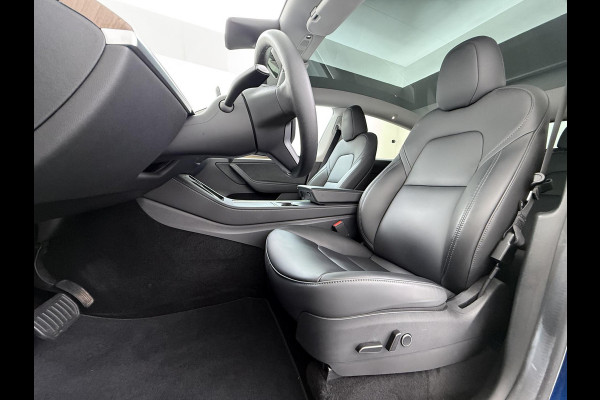 Tesla Model Y Long Range AWD 75 kWh 1E EIGENAAR | ORIGINEEL NL AUTO | SOH 97% | RIJKLAAR GELEVERD | TESLA FABRIEKSGARANTIE TOT 03-2027 OF 80.000 KM | TESLA GARANTIE ACCU + AANDRIJFLIJN T/M 03-2031 OF 192.000 KM
