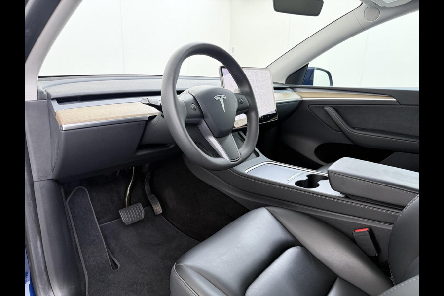 Tesla Model Y Long Range AWD 75 kWh 1E EIGENAAR | ORIGINEEL NL AUTO | SOH 97% | RIJKLAAR GELEVERD | TESLA FABRIEKSGARANTIE TOT 03-2027 OF 80.000 KM | TESLA GARANTIE ACCU + AANDRIJFLIJN T/M 03-2031 OF 192.000 KM
