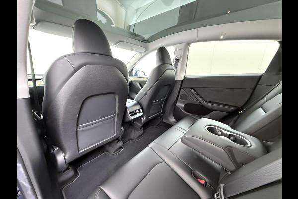 Tesla Model Y Long Range AWD 75 kWh 1E EIGENAAR | ORIGINEEL NL AUTO | SOH 97% | RIJKLAAR GELEVERD | TESLA FABRIEKSGARANTIE TOT 03-2027 OF 80.000 KM | TESLA GARANTIE ACCU + AANDRIJFLIJN T/M 03-2031 OF 192.000 KM