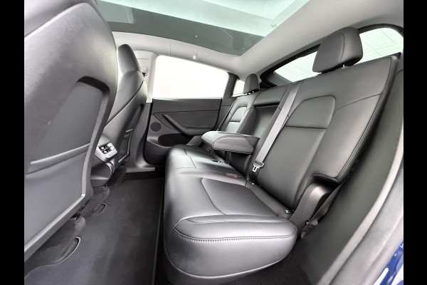 Tesla Model Y Long Range AWD 75 kWh 1E EIGENAAR | ORIGINEEL NL AUTO | SOH 97% | RIJKLAAR GELEVERD | TESLA FABRIEKSGARANTIE TOT 03-2027 OF 80.000 KM | TESLA GARANTIE ACCU + AANDRIJFLIJN T/M 03-2031 OF 192.000 KM